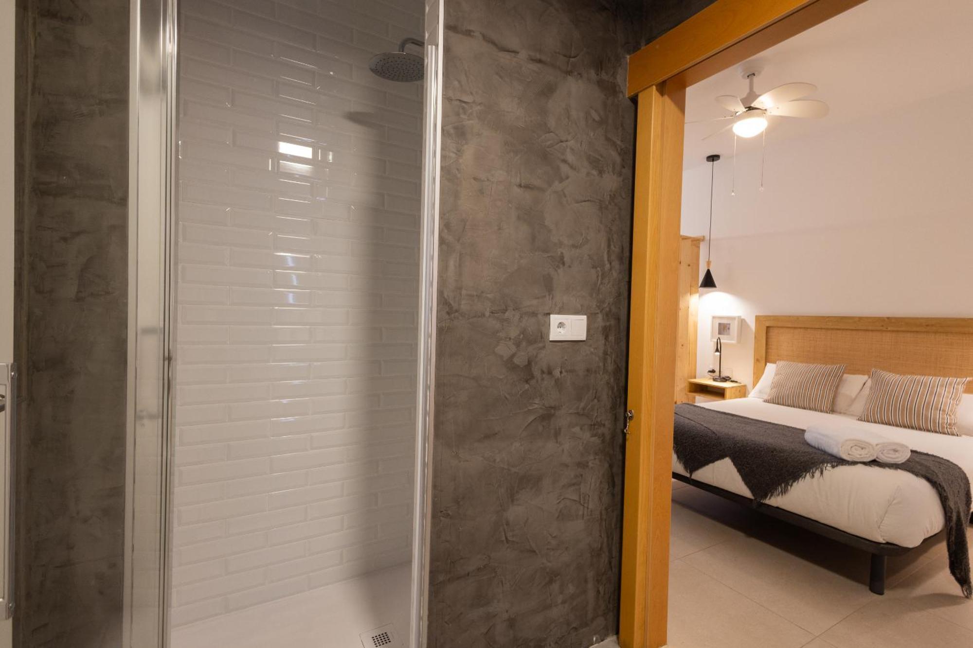 Florit Flats - The Pitiusas Rooms Valencia Exteriör bild