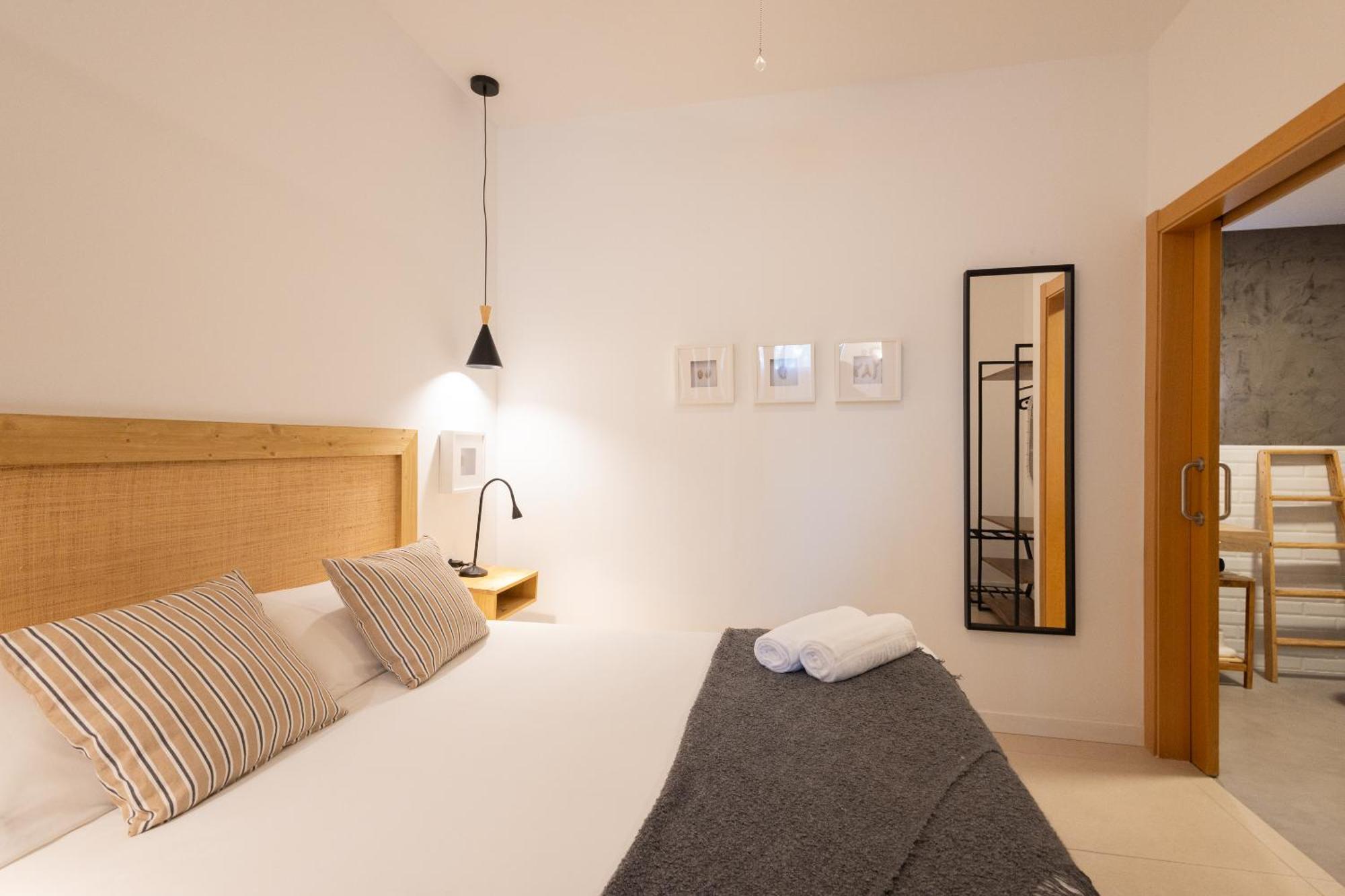 Florit Flats - The Pitiusas Rooms Valencia Exteriör bild